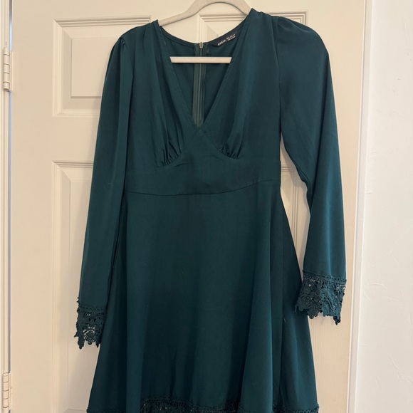 SHEIN Green Fit and Flare Long Sleeve Dress - Picture 1 of 4
